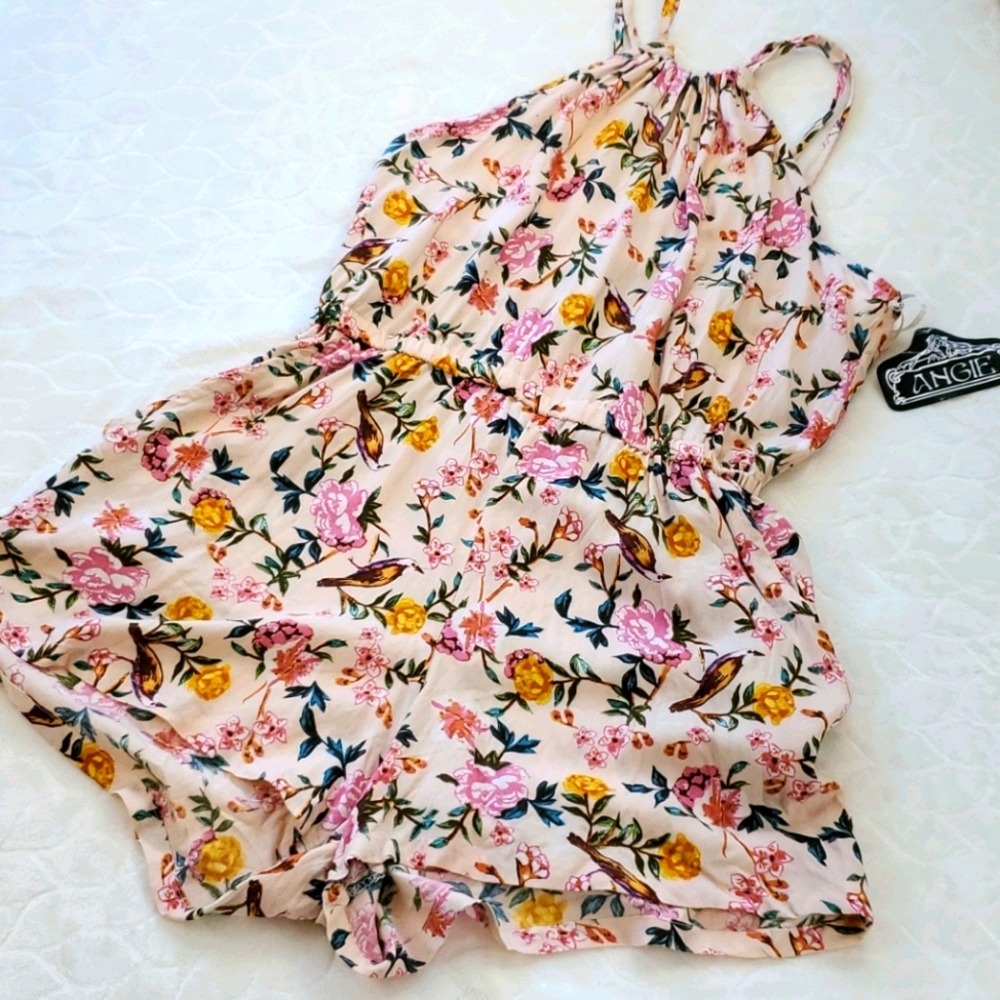 NWT Angie Romper, Large
